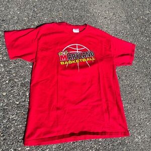 Vintage Maryland basketball T shirt